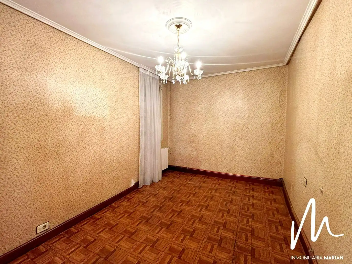 Schlafzimmer von Wohnung zum Verkauf in Bilbao  mit Heizung