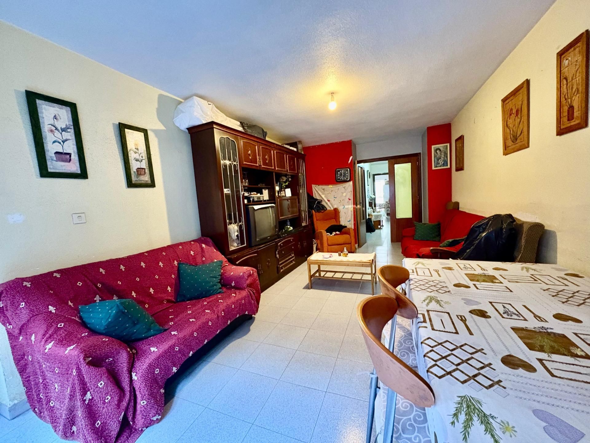 Flat for sale in San Mateo