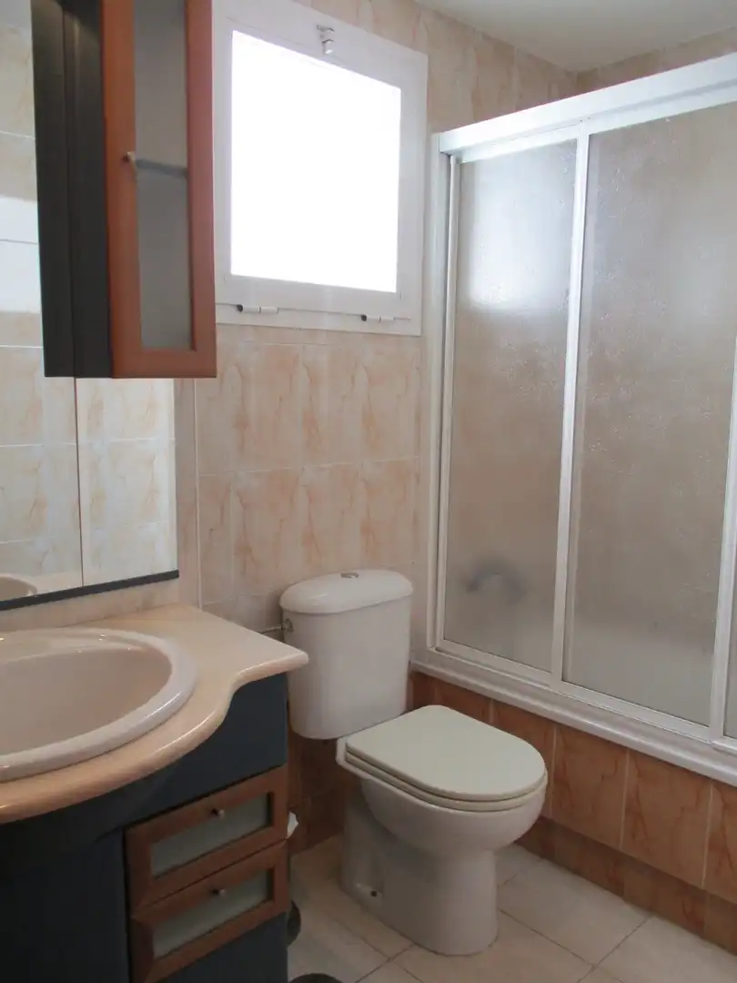 Wohnung zur Miete in Avenida PLUTARCO, El Cónsul - Ciudad Universitaria - El Romeral