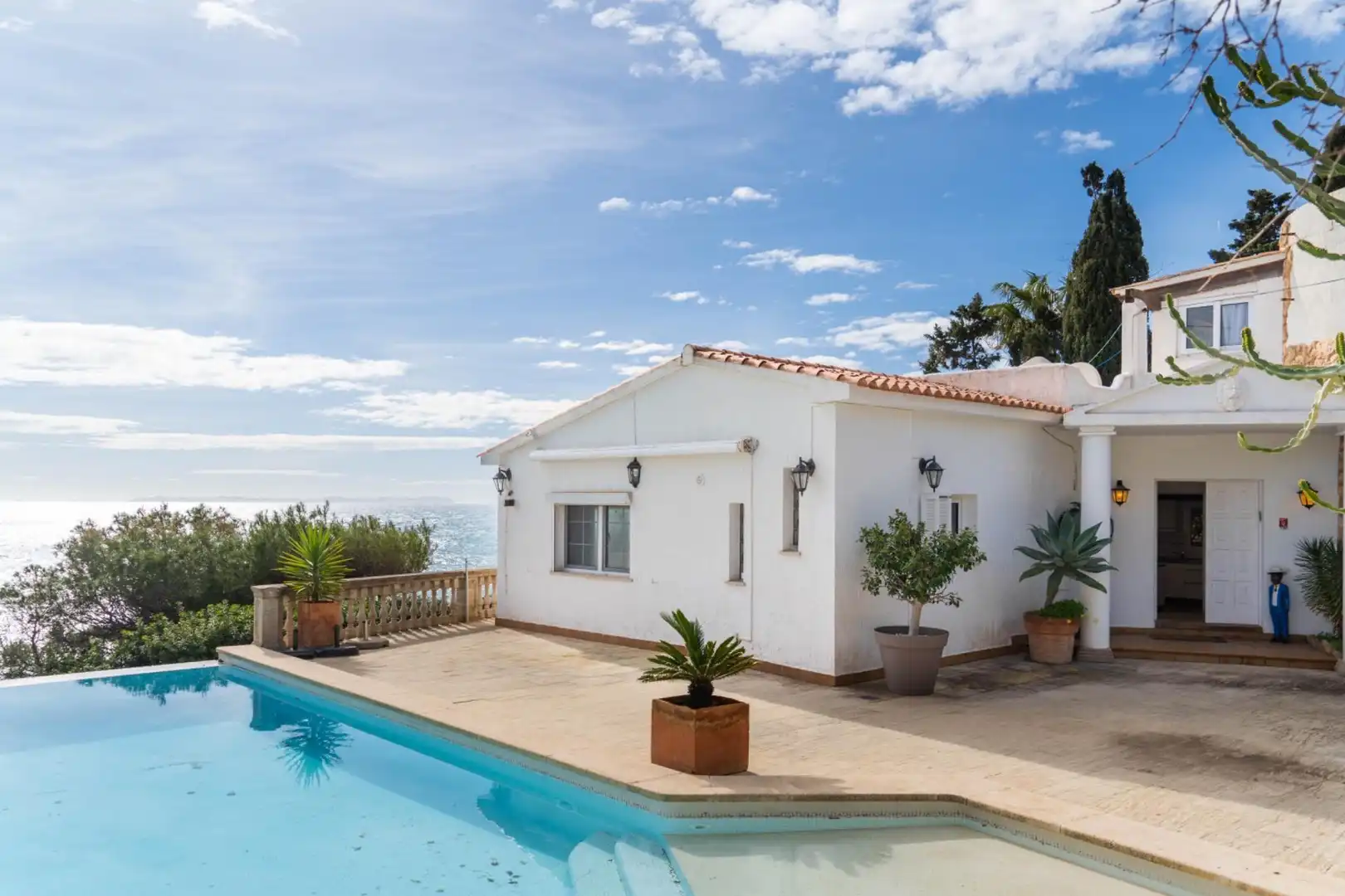 Vista exterior de Casa o xalet en venda en Llucmajor amb Aire condicionat, Calefacció i Jardí privat