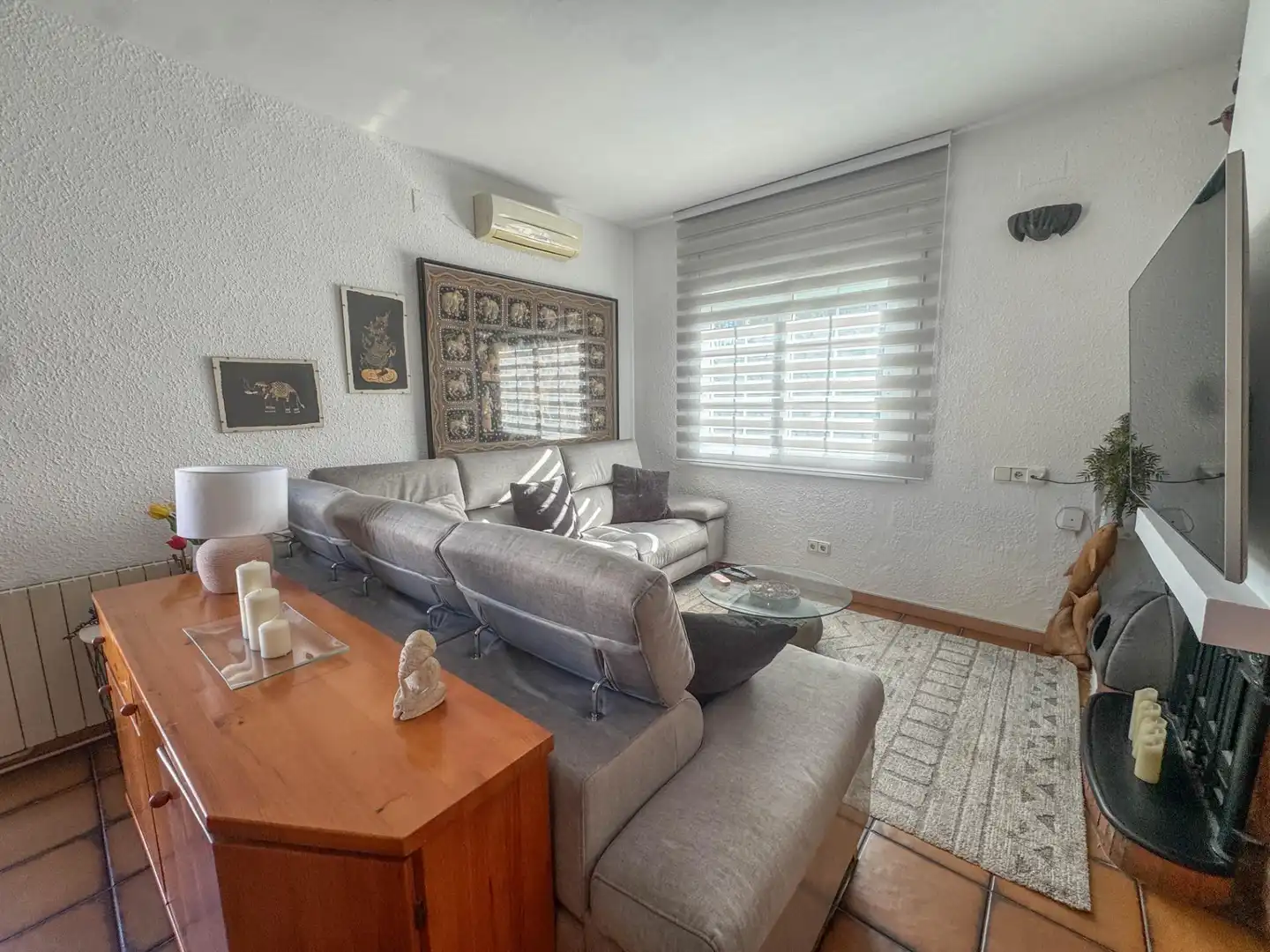 Sala de estar de Casa o chalet en venta en Sant Esteve Sesrovires con Aire acondicionado, Calefacción y Balcón
