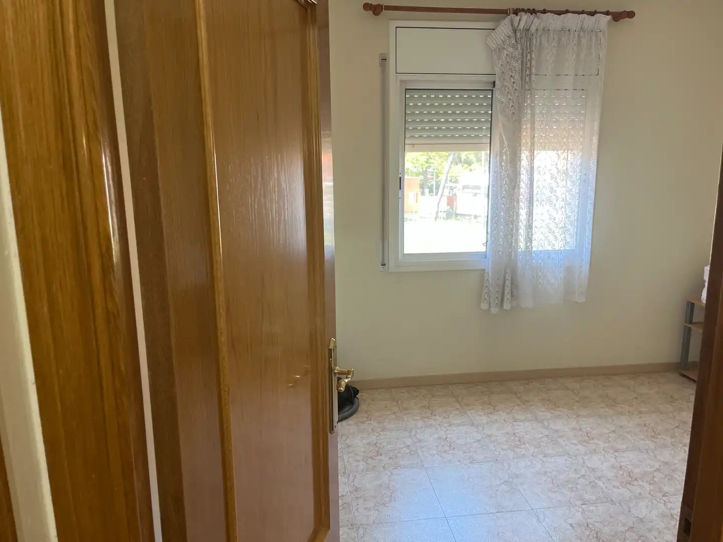 Casa aparellada amb jardí en venda a Carrer de la Garsa 4B, imagen 18
