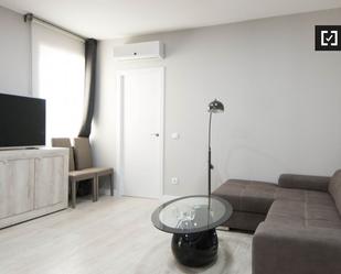 Bedroom of Flat to rent in  Madrid Capital  with Air Conditioner, Heating and Furnished