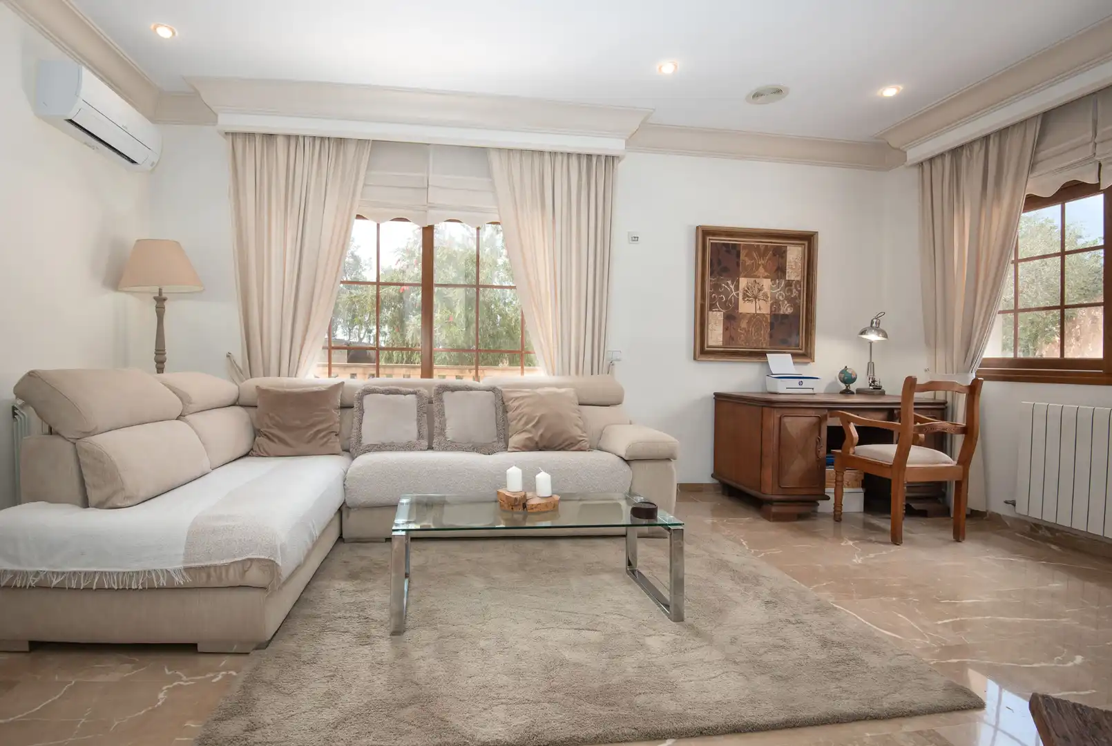 Sala d'estar de Finca rústica en venda en Llucmajor amb Aire condicionat, Calefacció i Jardí privat