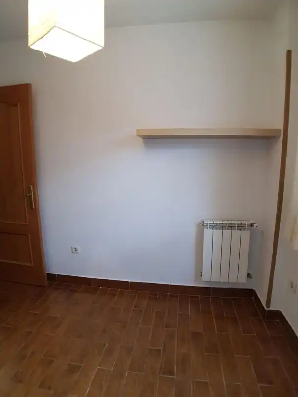 Schlafzimmer von Wohnung zur Miete in Madrid mit Heizung, Privatgarten und Terrasse