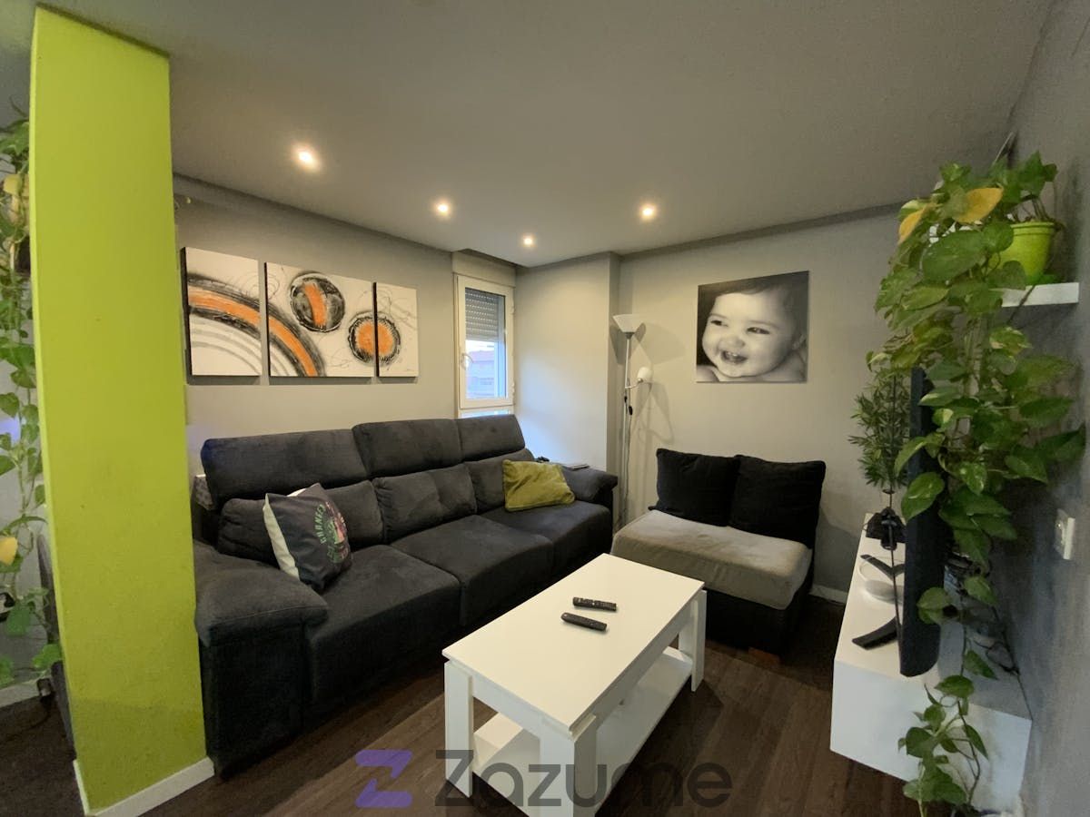 Sala d'estar de Pis de lloguer en  Valencia Capital amb Aire condicionat, Parquet i Moblat