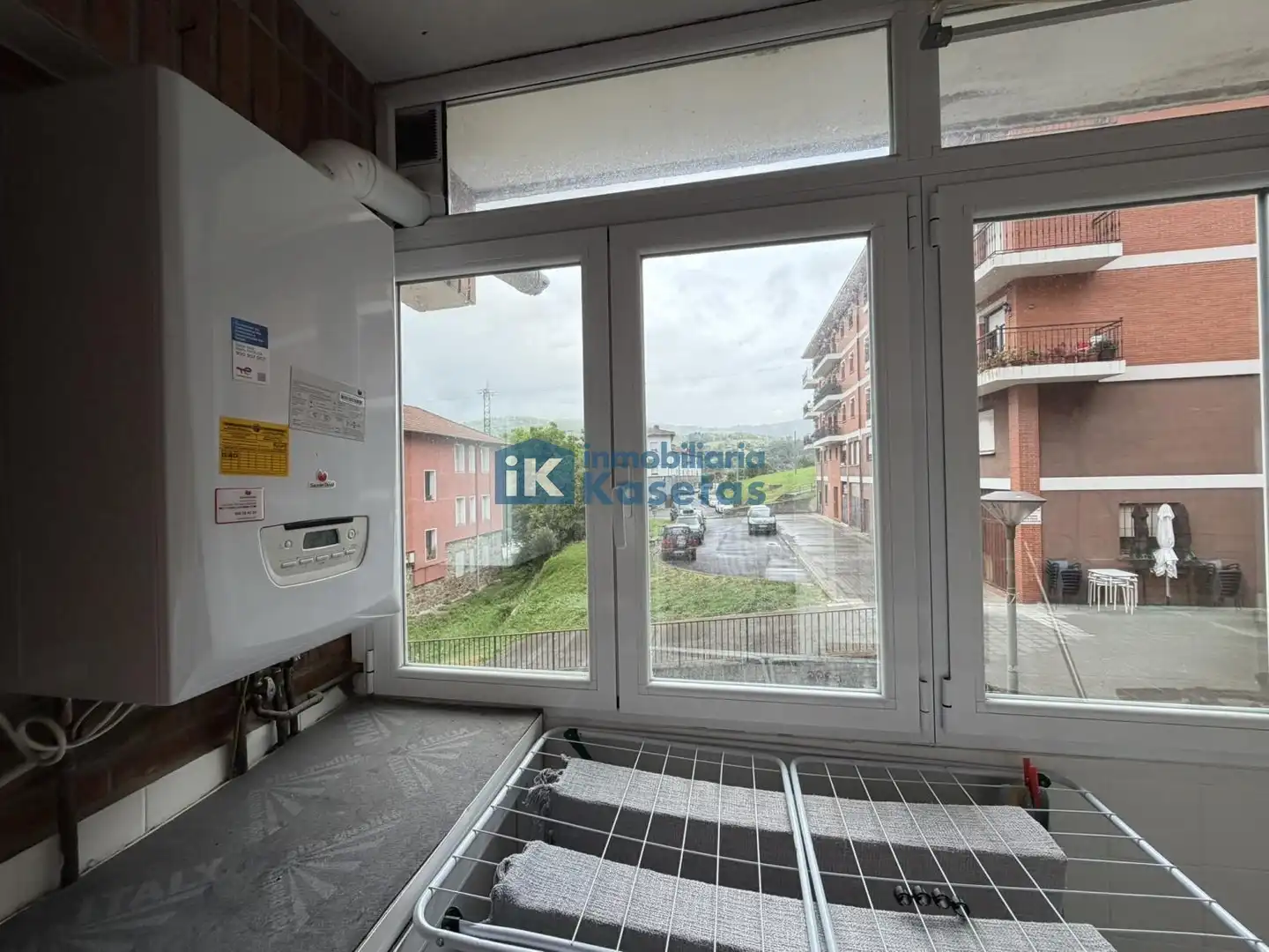 Cocina de Piso en venta en Zaratamo con Calefacción y Terraza
