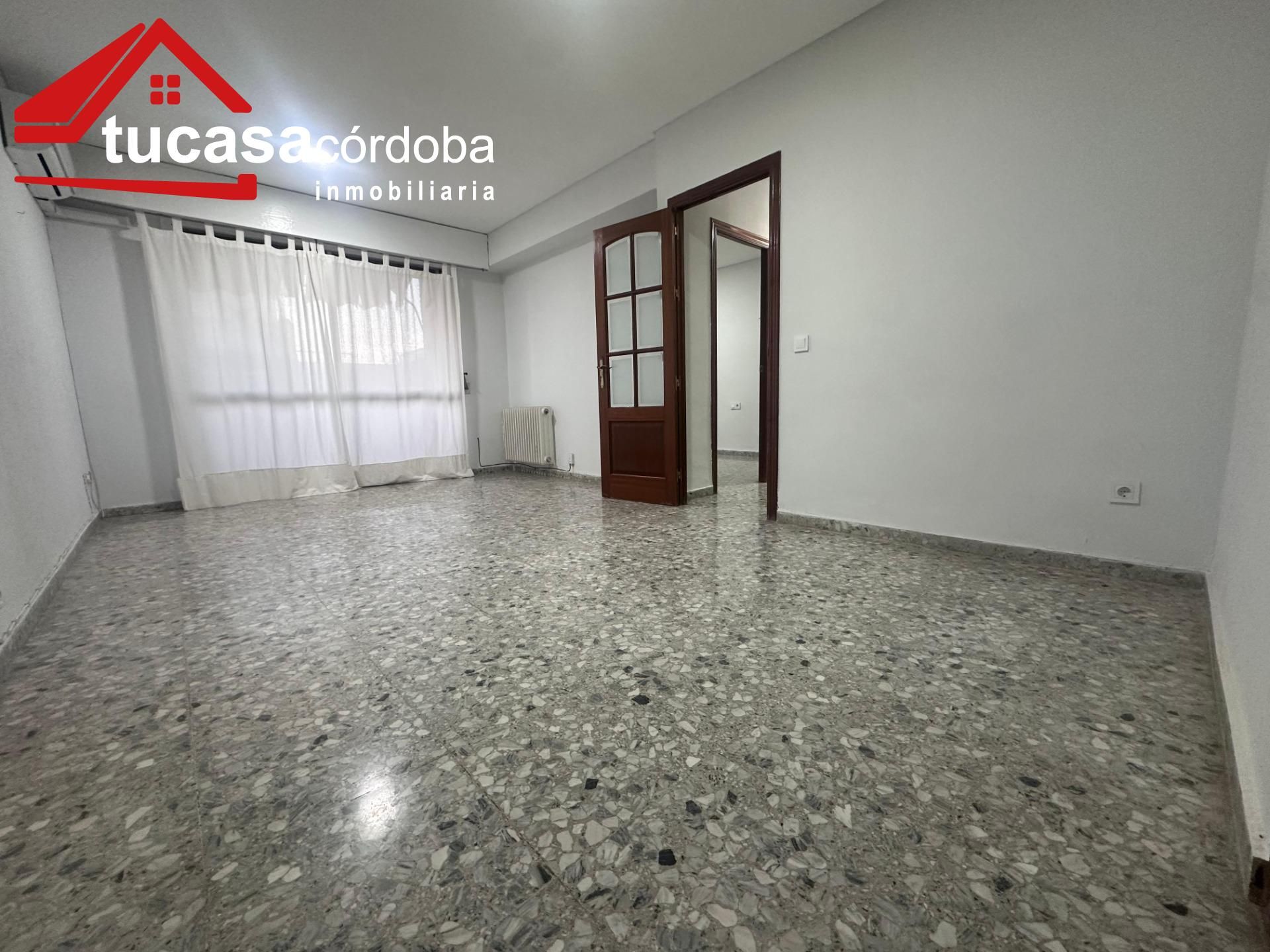 Pis en venda a Casco Histórico  - Ribera - San Basilio , Centro