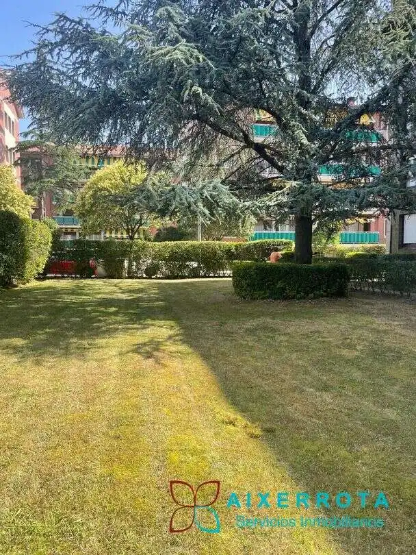Flat for sale in Basañese Kalea, Negurigane - Peruri