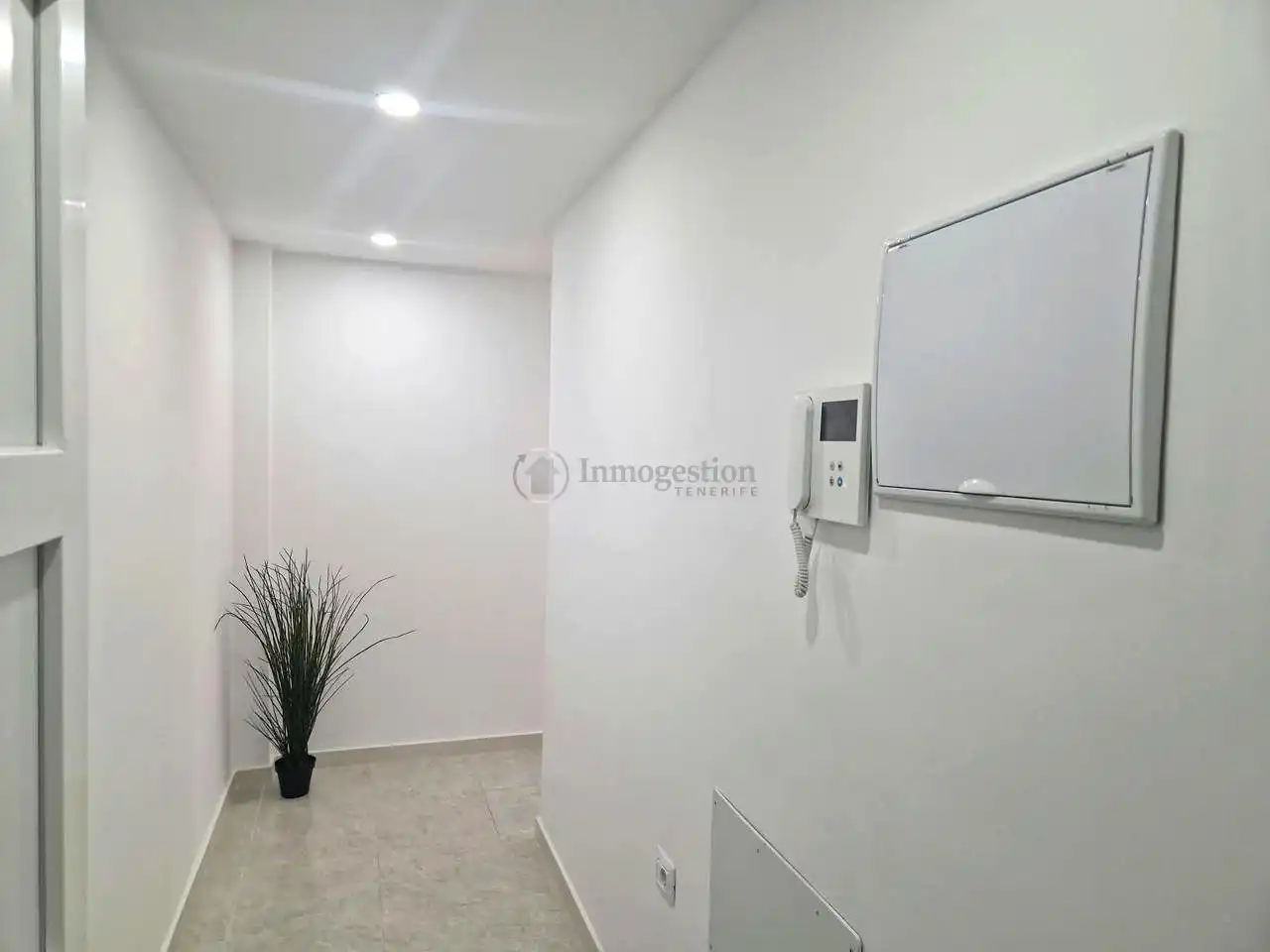 Ground floor for sale in Granadilla de Abona  with Storage room and Furnished