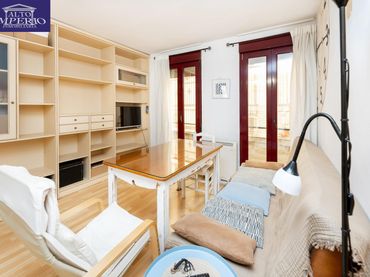 Apartament amb balcó en venda a Centro