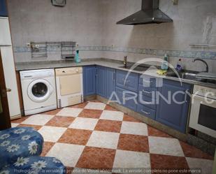 Kitchen of Single-family semi-detached for sale in Chiclana de la Frontera