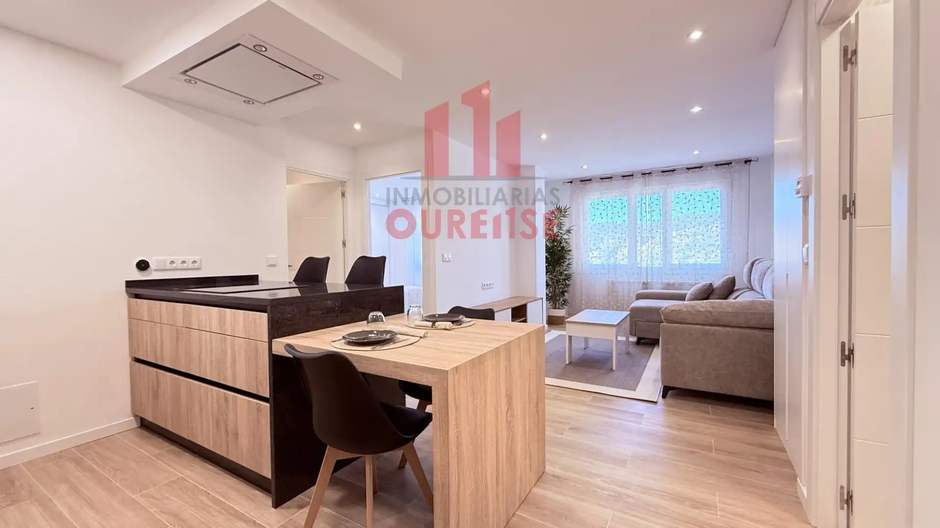 Sala de estar de Piso de alquiler en Ourense Capital  con Calefacción y Amueblado