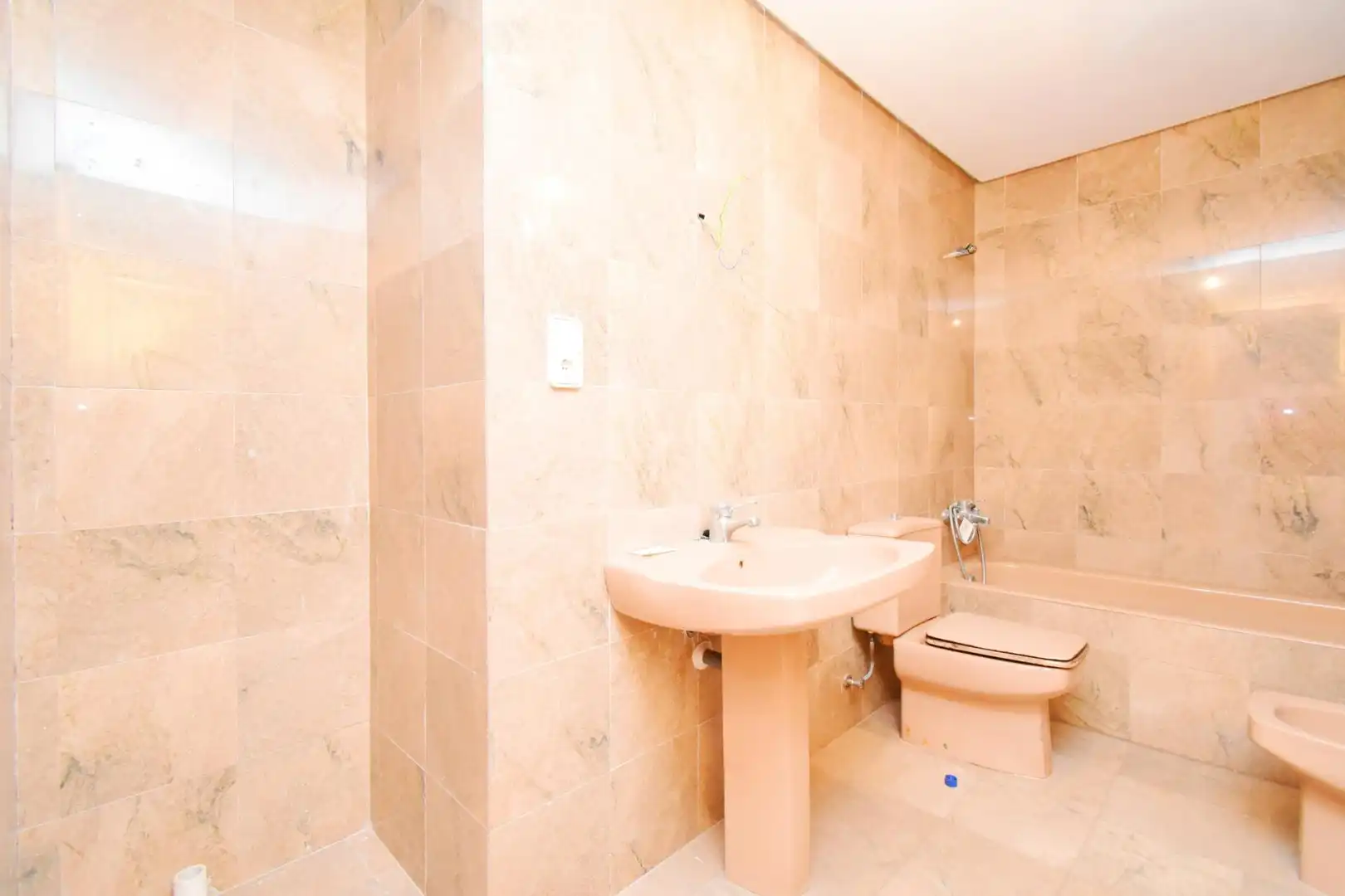 Baño de Piso en venta en El Ejido con Balcón