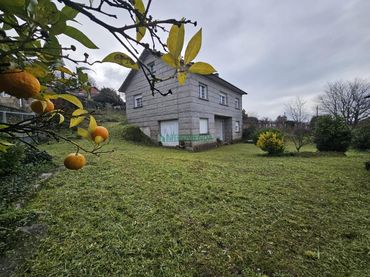 Casa con giardino in vendita a Lugar Pazo- Santa María
