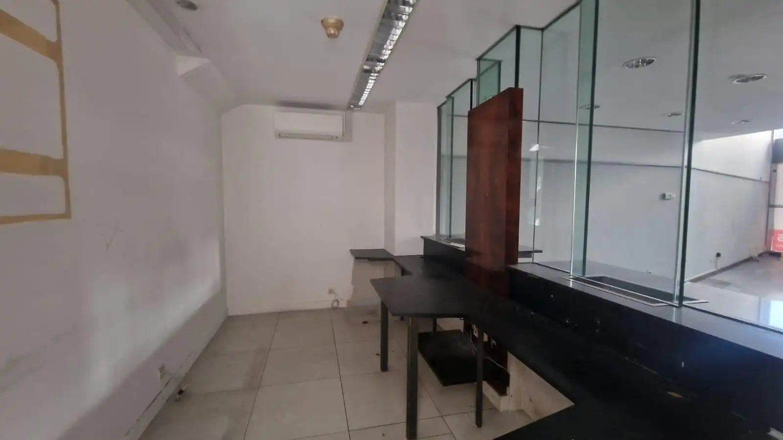Locale commerciale in vendita a El Carbayedo - El Quirinal, imagen 18