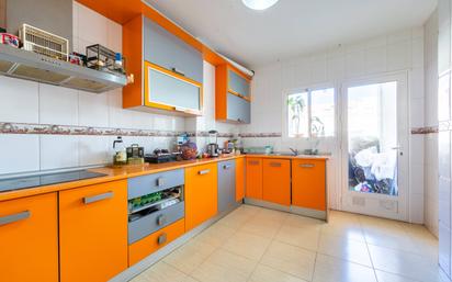 Kitchen of Flat for sale in Viator  with Terrace and Community pool