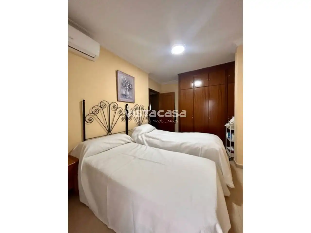 Bedroom of Houses for sale in Sevilla  with Air Conditioner and Heating
