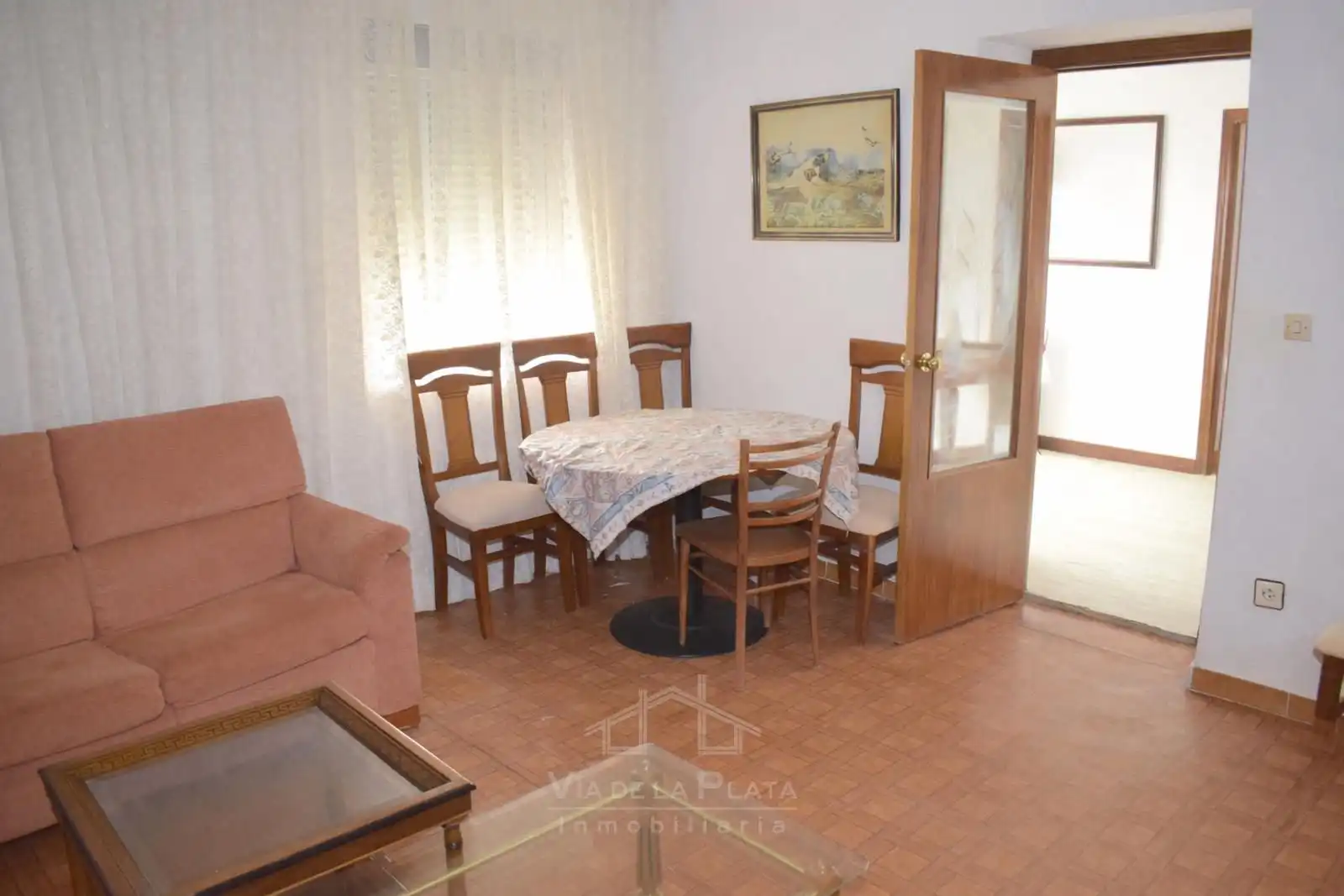 Sala d'estar de Casa o xalet en venda en Topas amb Calefacció, Traster i Moblat