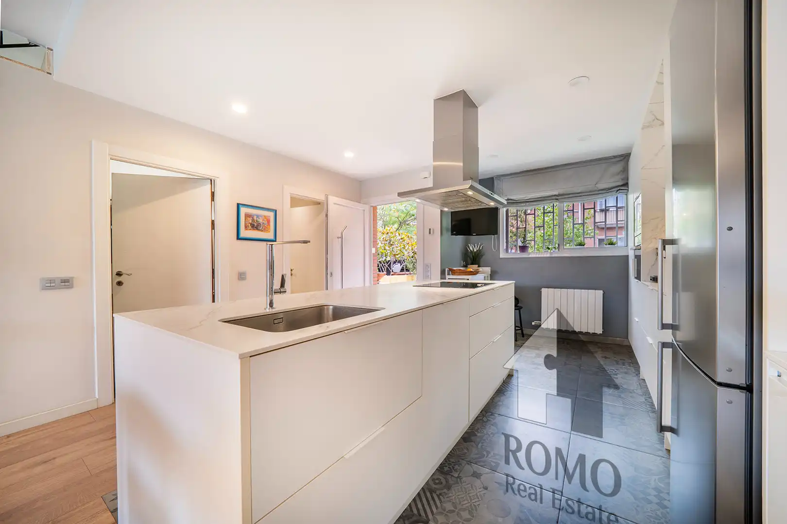 Casa pareada con terraza en venta en Santa Perpètua de Mogoda, imagen 8