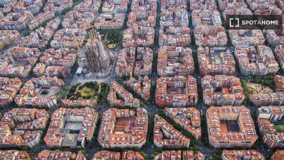 Appartamento con terrazza in affitto a Eixample, imagen 15