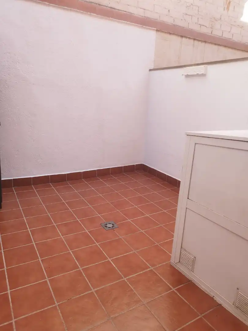 Piso en venta en Rubí con Calefacción, Terraza y Horno