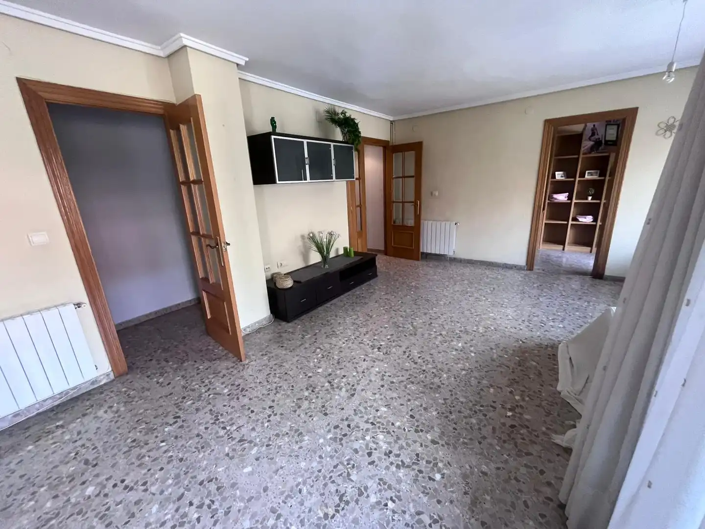 Sala de estar de Piso en venta en La Pobla de Farnals con Terraza, Horno y Balcón