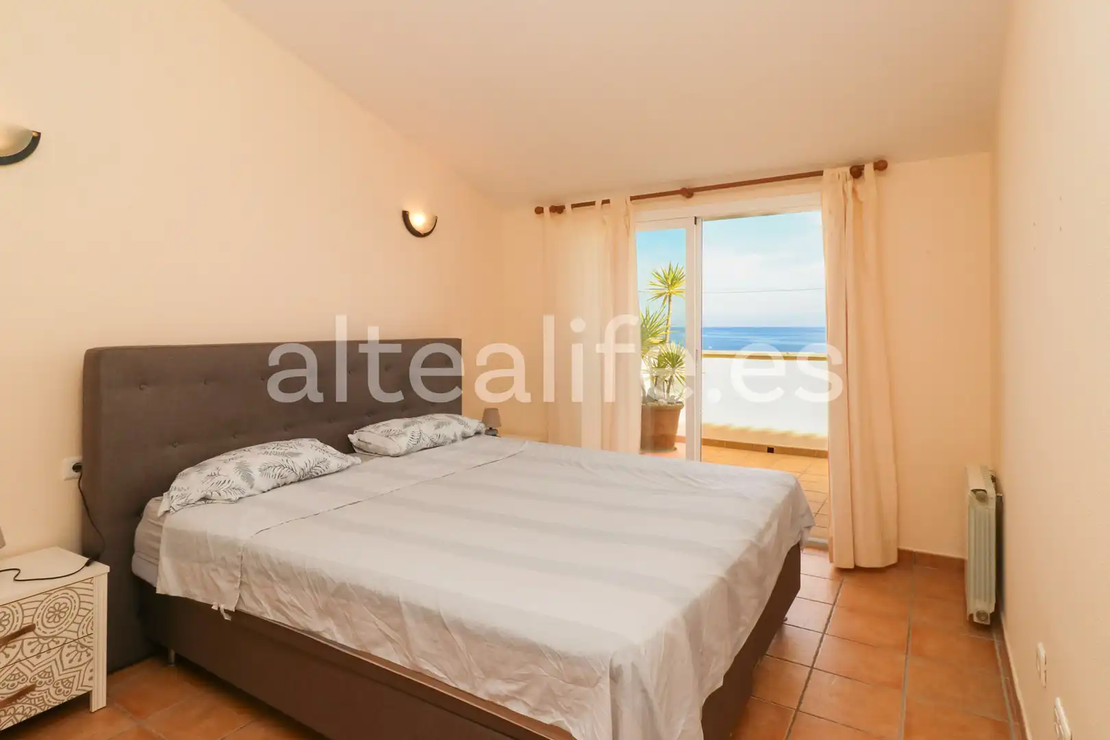 Attic for rent in Carrer Menut, Altea ciudad