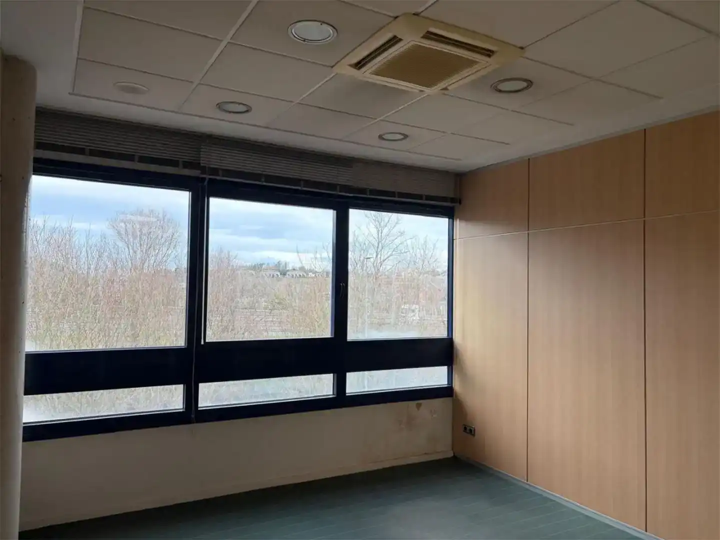 Oficina de alquiler en Donostia - San Sebastián 