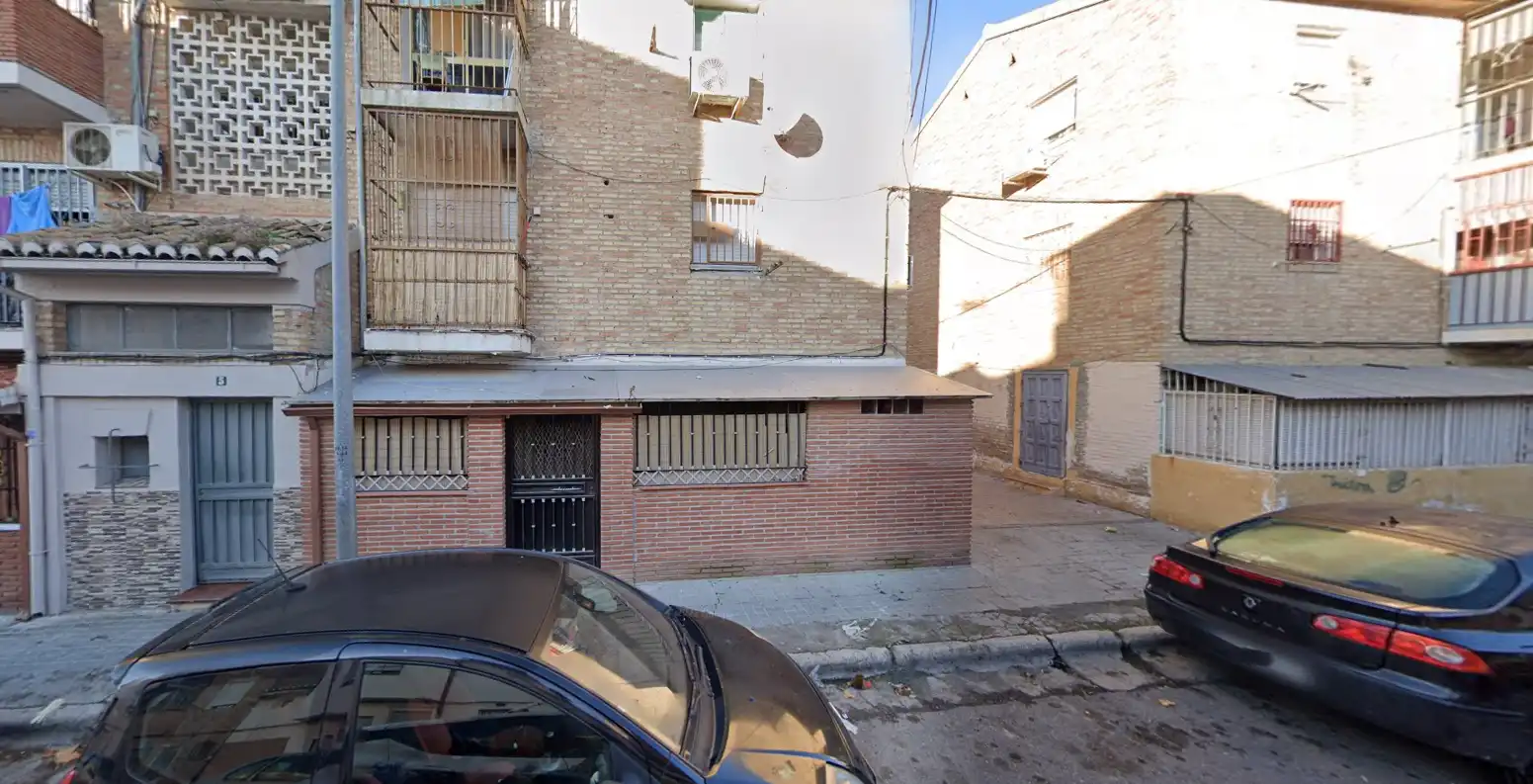 Vista exterior de Pis en venda en Granada