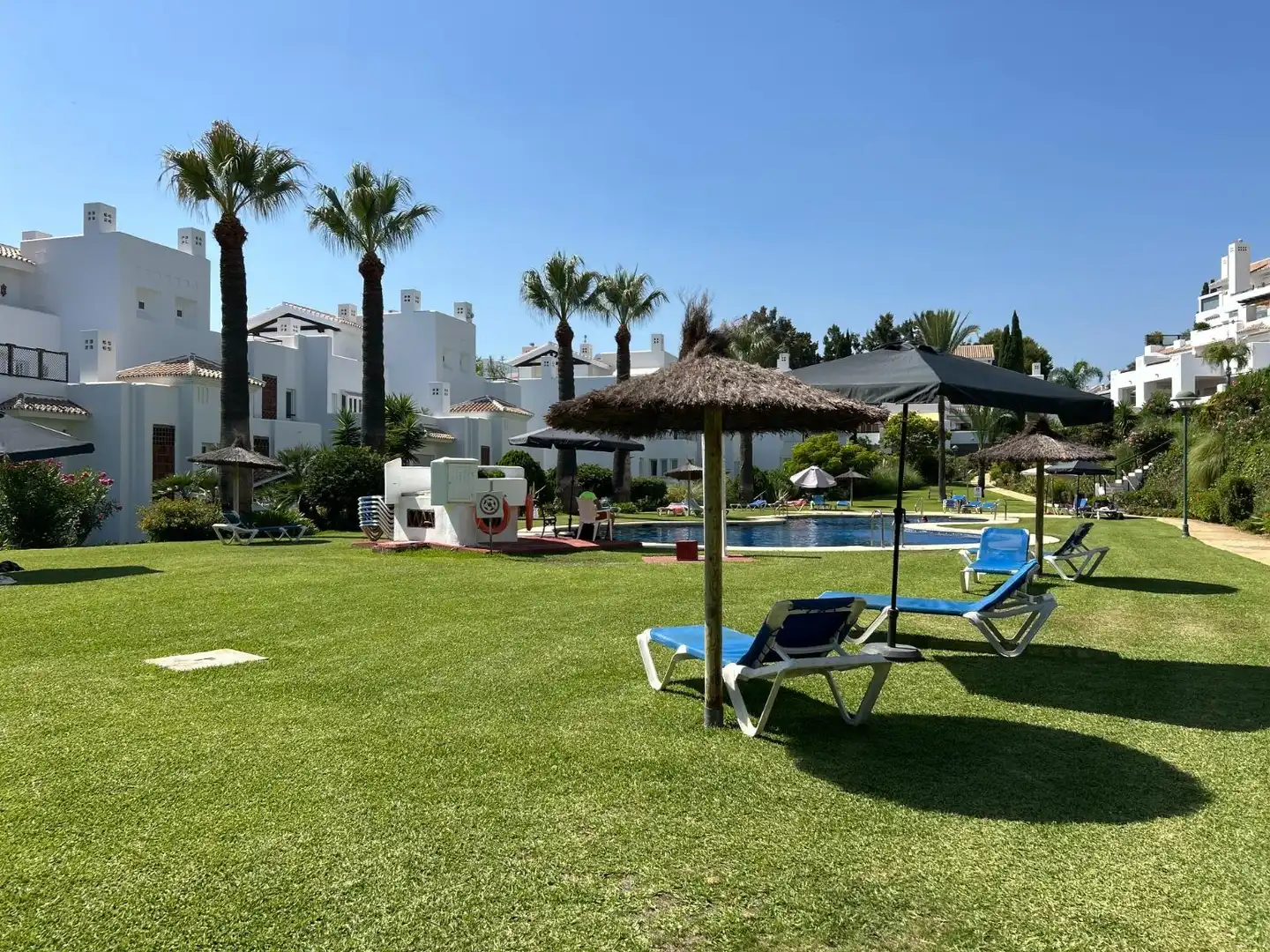 Garden of Apartments for sale in Marbella  with Air Conditioner, Heating and Private garden