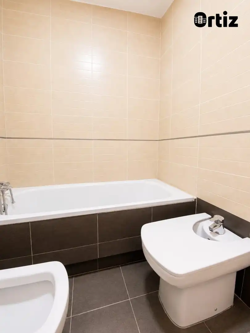 Badezimmer von Dachboden zum Verkauf in Alovera mit Heizung, Terrasse und Abstellraum