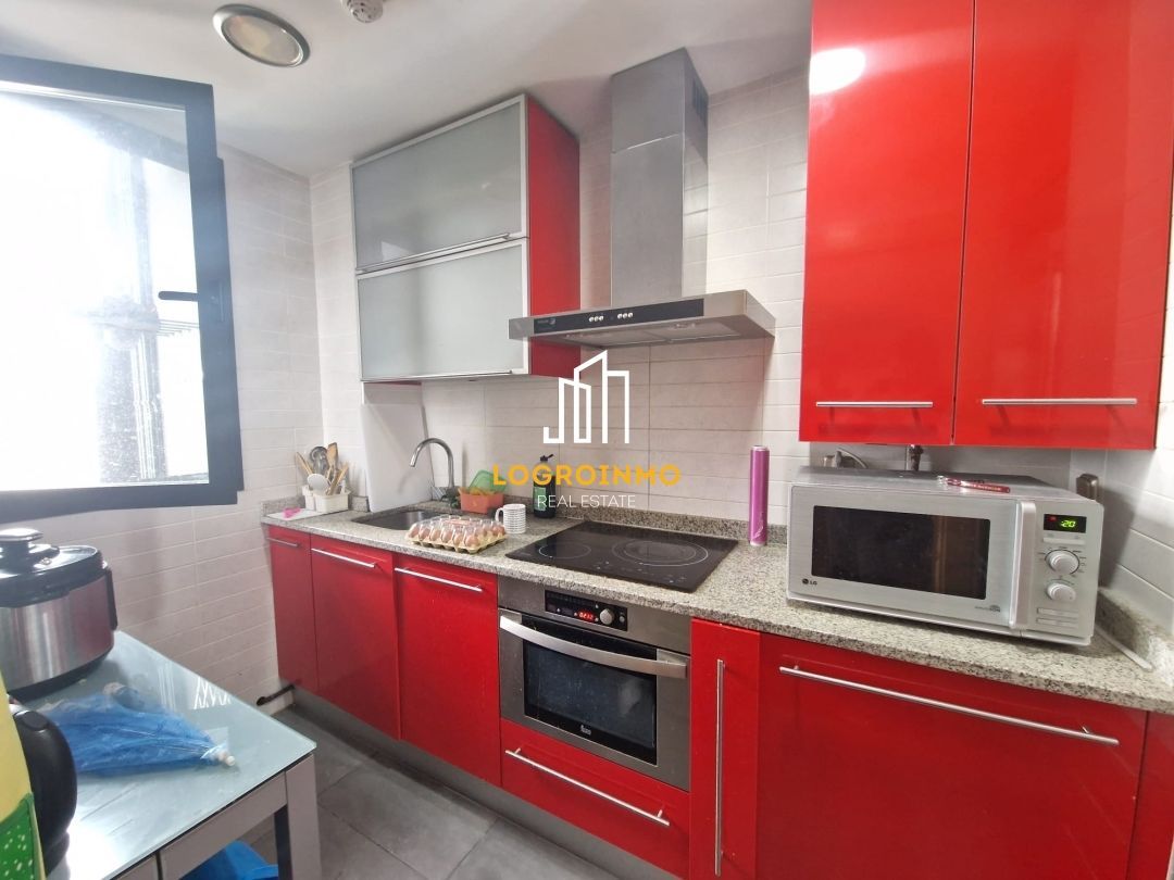Kitchen of Apartment for sale in  Logroño  with Air Conditioner, Heating and Private garden