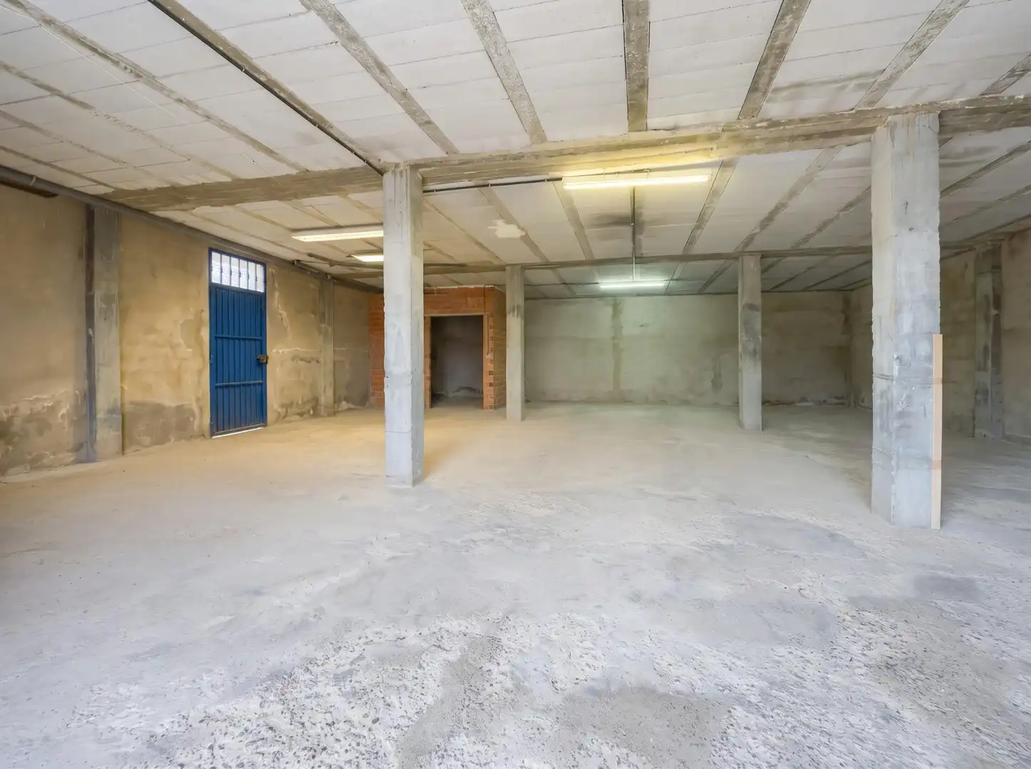 Casa adosada en venta en Olivares