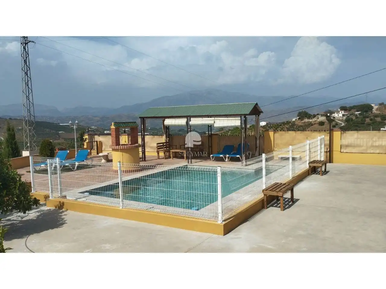 Piscina de Finca rústica de alquiler en Vélez-Málaga con Aire acondicionado, Jardín privado y Terraza
