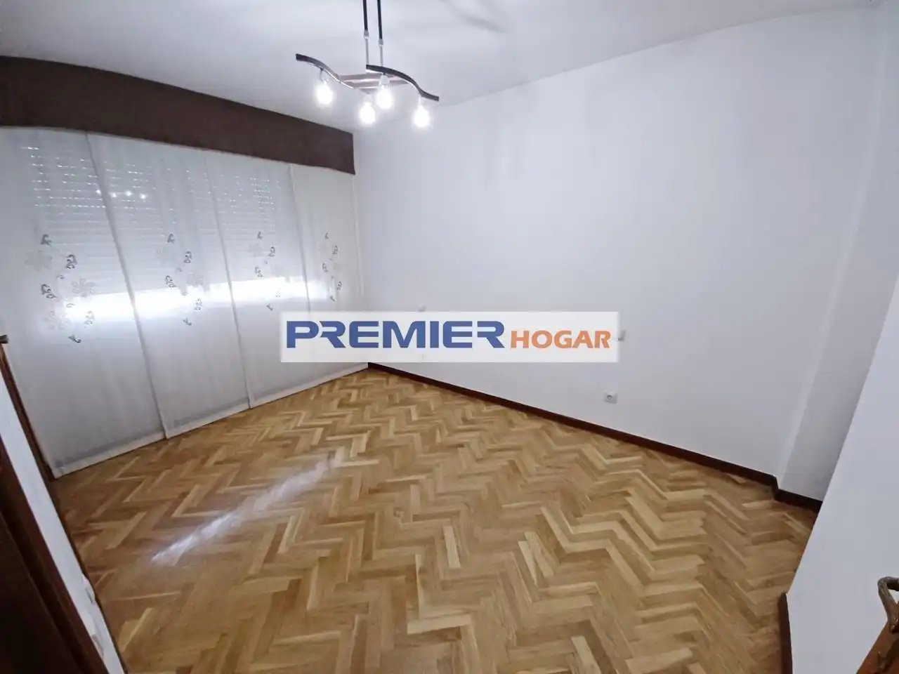 Flat for sale in Coslada  with Heating, Parquet flooring and Terrace
