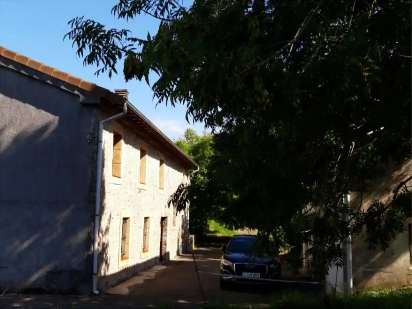 Vista exterior de Piso en venta en Entrambasaguas con Trastero