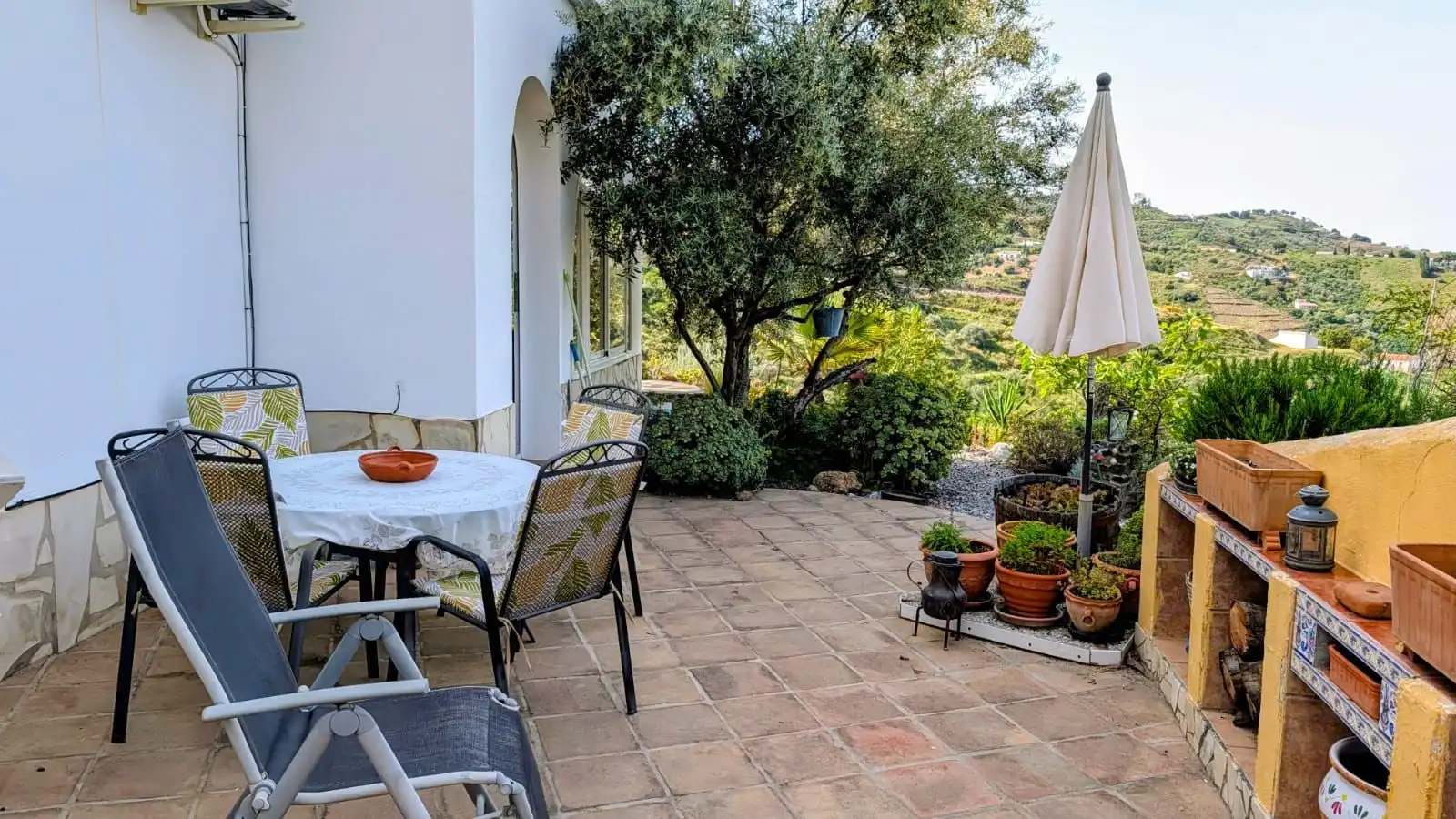 Terraza de Casa o chalet en venta en Cómpeta con Jardín privado