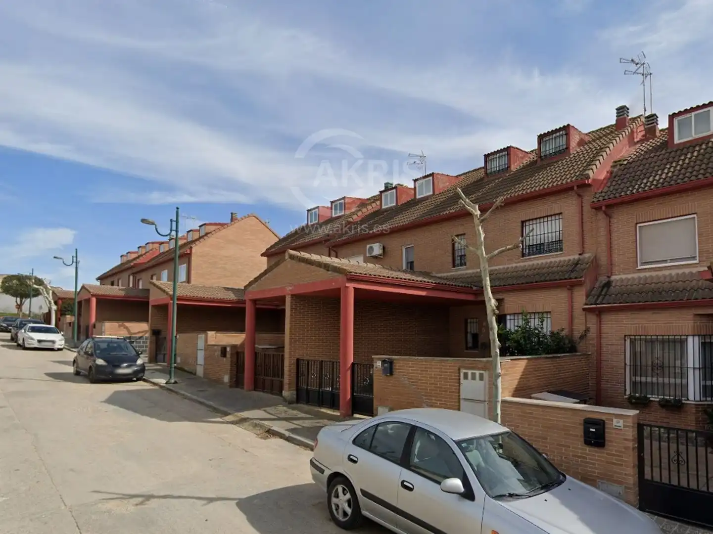 Vista exterior de Casa adosada en venta en Calera y Chozas