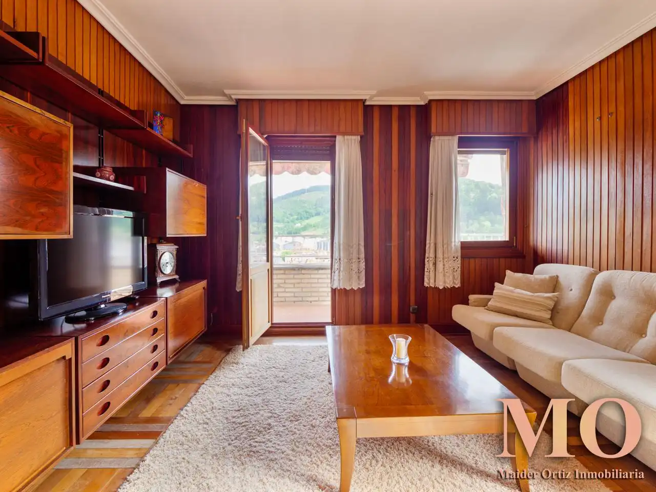 Sala de estar de Piso en venta en Arrasate / Mondragón con Calefacción, Terraza y Trastero