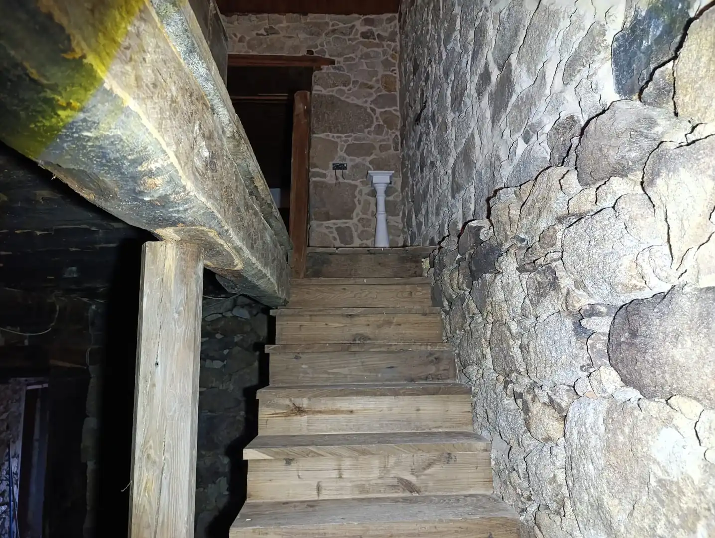 Casa rústica amb terrassa en venda a Pantón, imagen 9