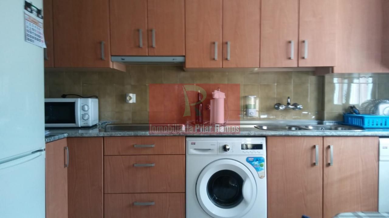 Küche von Wohnung zum verkauf in Santovenia de la Valdoncina mit Parkett und Abstellraum