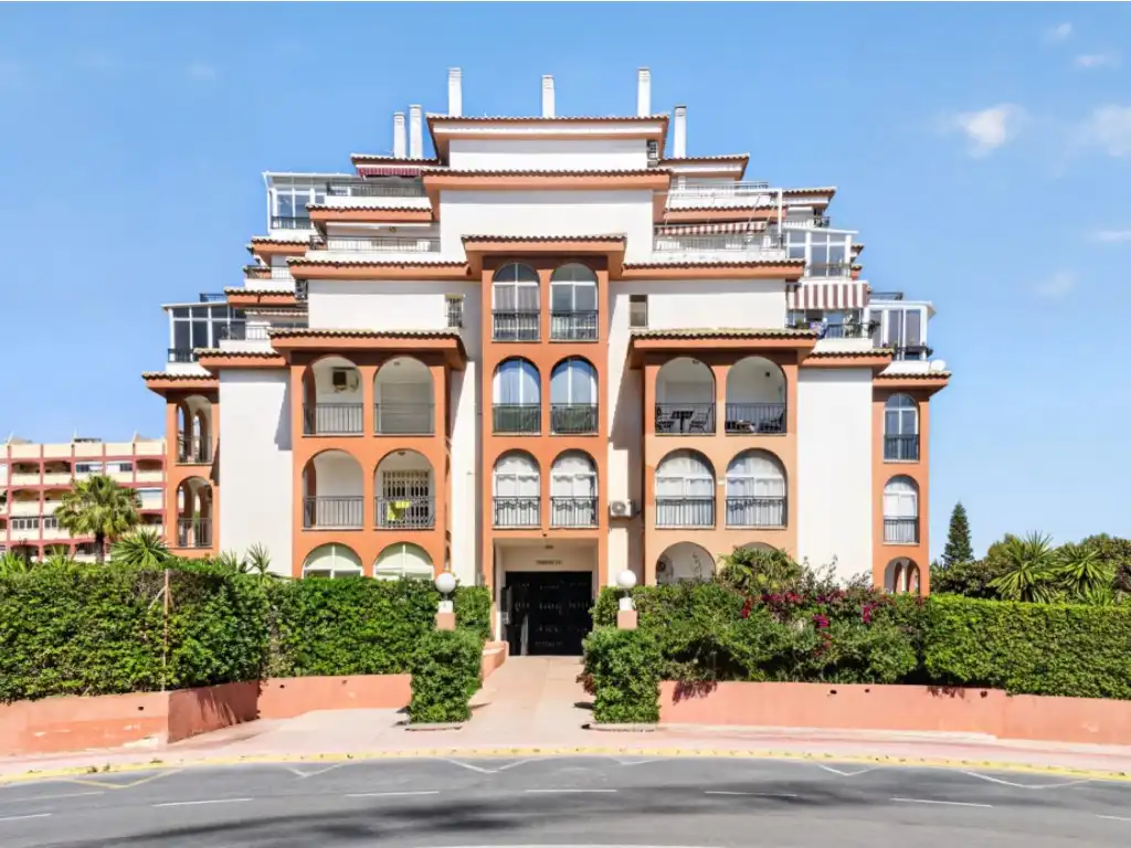 Exterior view of Attic for sale in Torrevieja  with Air Conditioner, Washing machine and Community pool