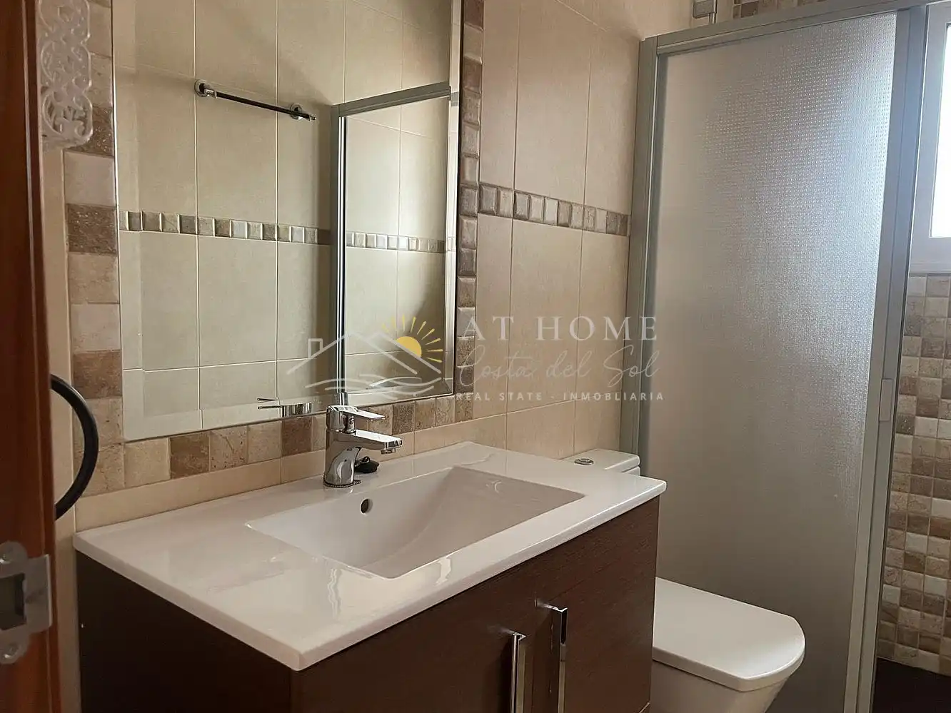Bathroom of Houses for sale in Nerja  with Terrace and Microwave