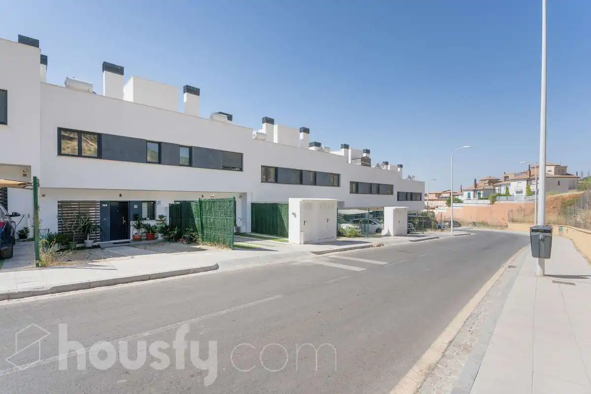 Adossat amb jardí en venda a Calle Sierra de Baza ., imagen 38