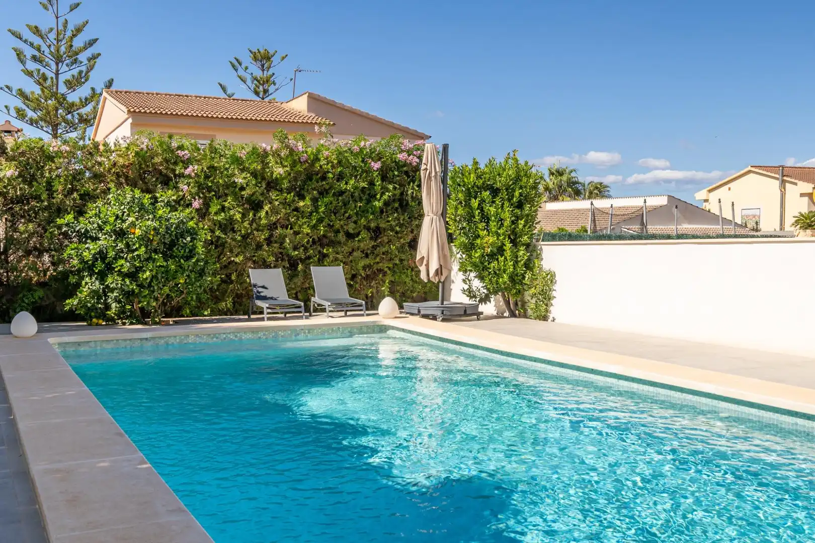 Swimming pool of Houses for rent in Llucmajor  with Air Conditioner, Private garden and Terrace