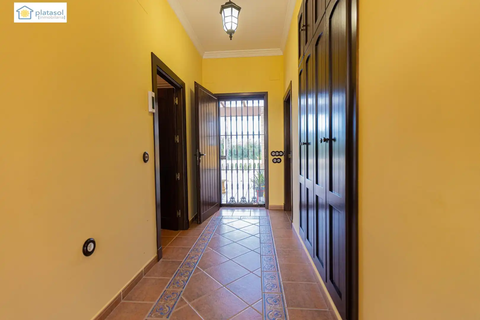 Finca rústica en venta en Chucena con Aire acondicionado, Calefacción y Jardín privado