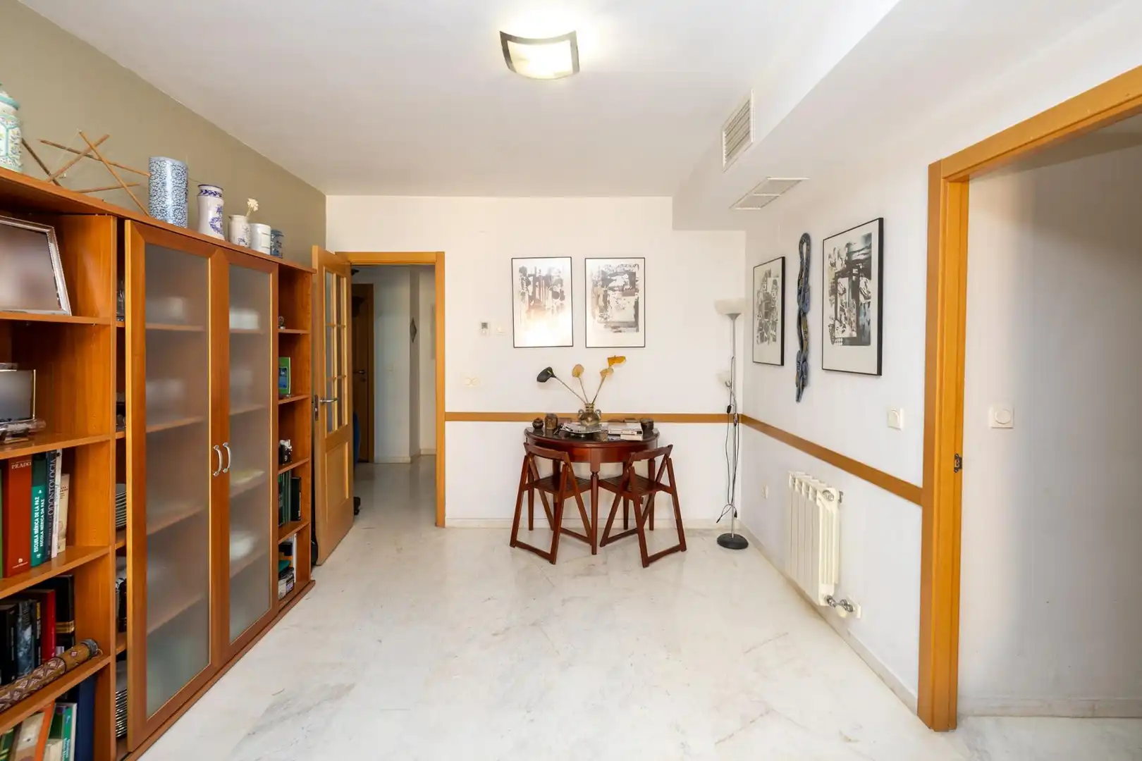 Comedor de Piso en venta en Granada con Calefacción, Terraza y Trastero