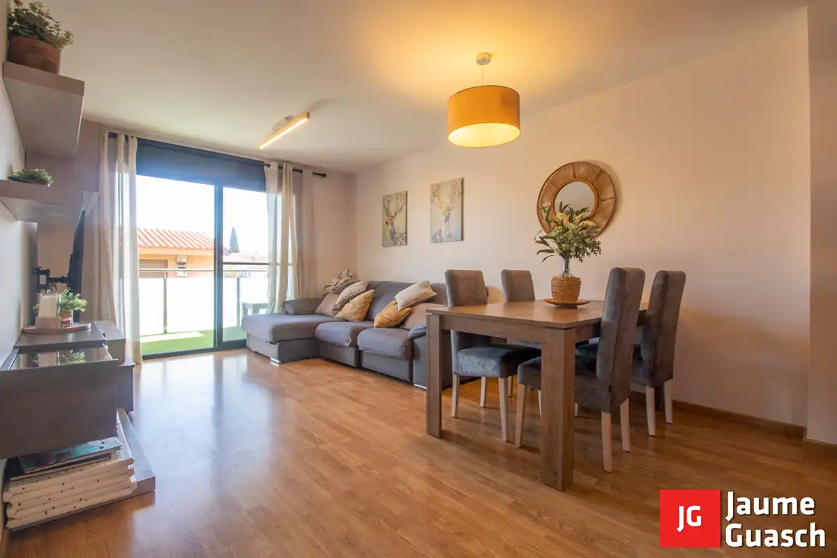 Wohnzimmer von Wohnung zum Verkauf in Torredembarra mit Klimaanlage, Heizung und Parkett