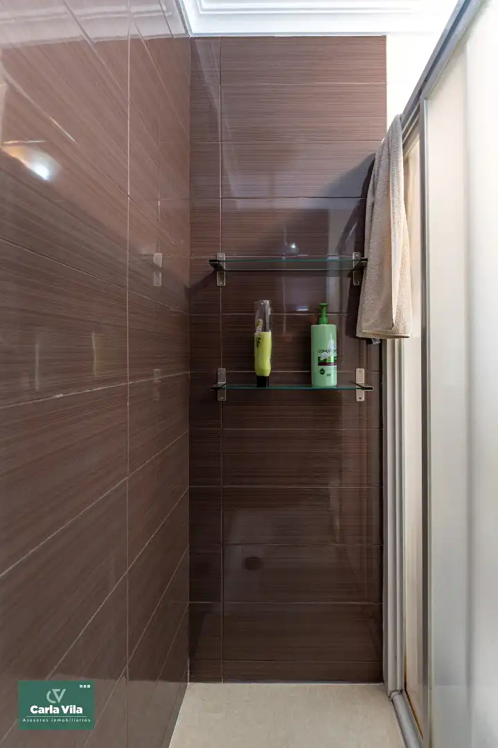 Baño de Piso en venta en Lugo con Calefacción, Parquet y Trastero
